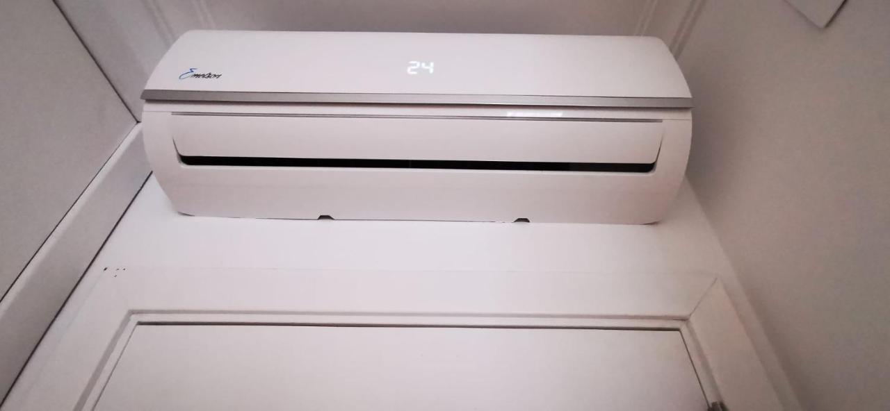 코호이우스 Quarto Duplo Com Kitchenette, Wc E Patio Privativo 아파트 외부 사진